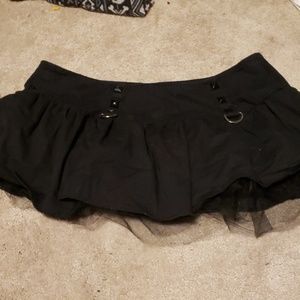 Black mini skirt with tulle